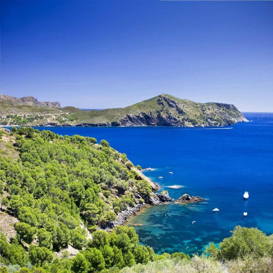 Апартаменты Far Bay Росас Экстерьер фото
